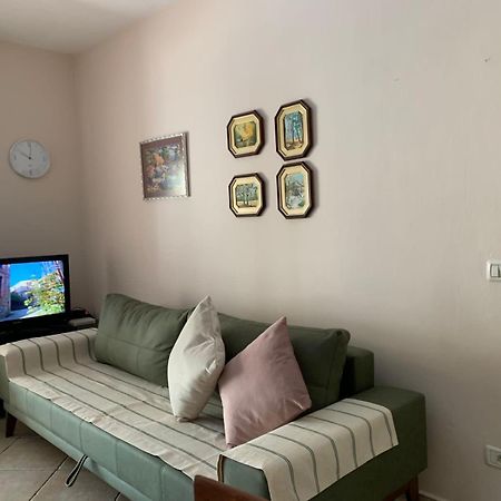 Arbi'S Pool View Apartment Golem  Εξωτερικό φωτογραφία