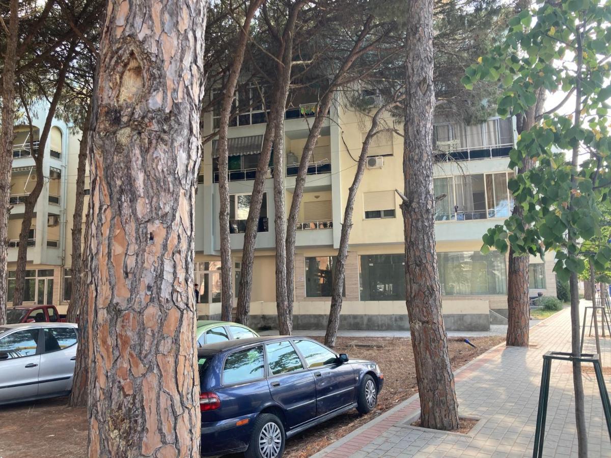 Arbi'S Pool View Apartment Golem  Εξωτερικό φωτογραφία