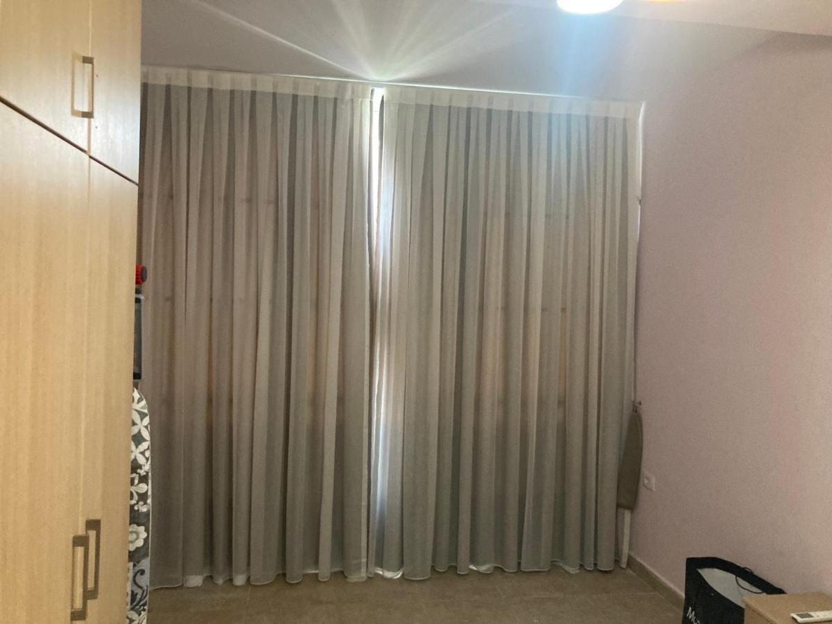 Arbi'S Pool View Apartment Golem  Εξωτερικό φωτογραφία