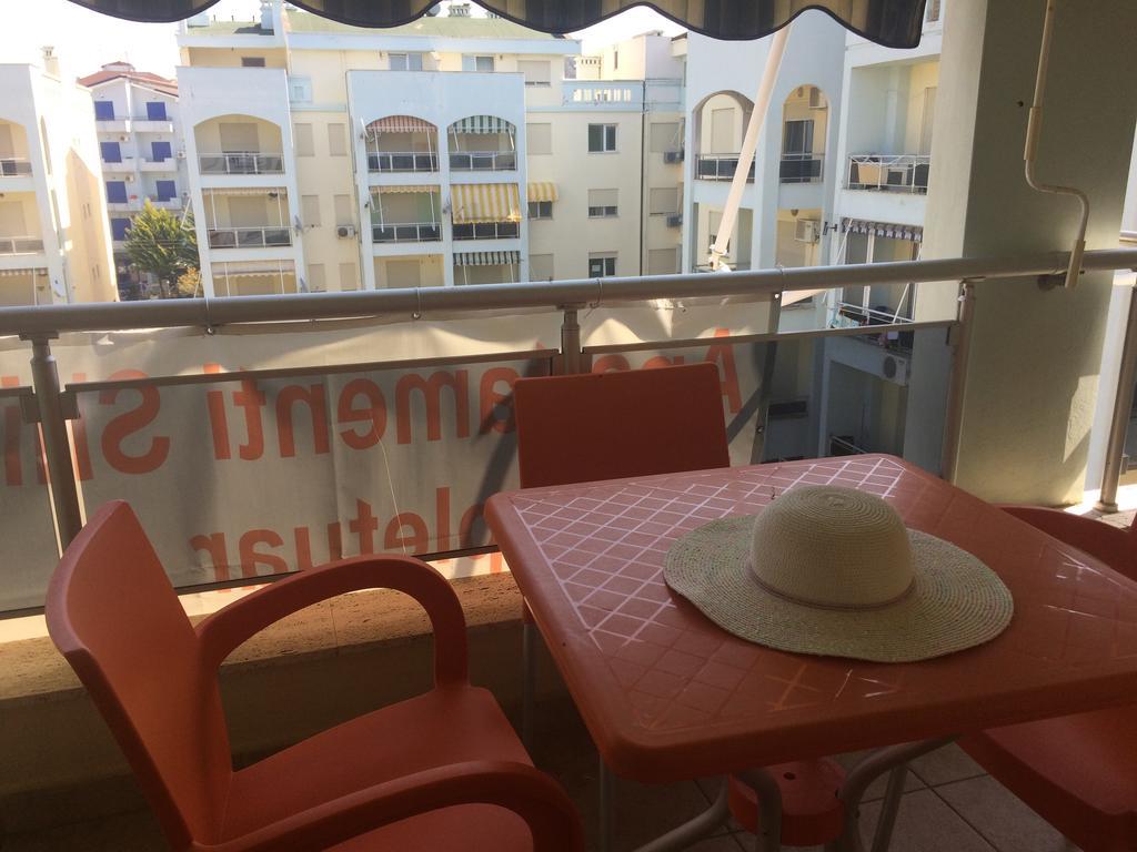 Arbi'S Pool View Apartment Golem  Εξωτερικό φωτογραφία
