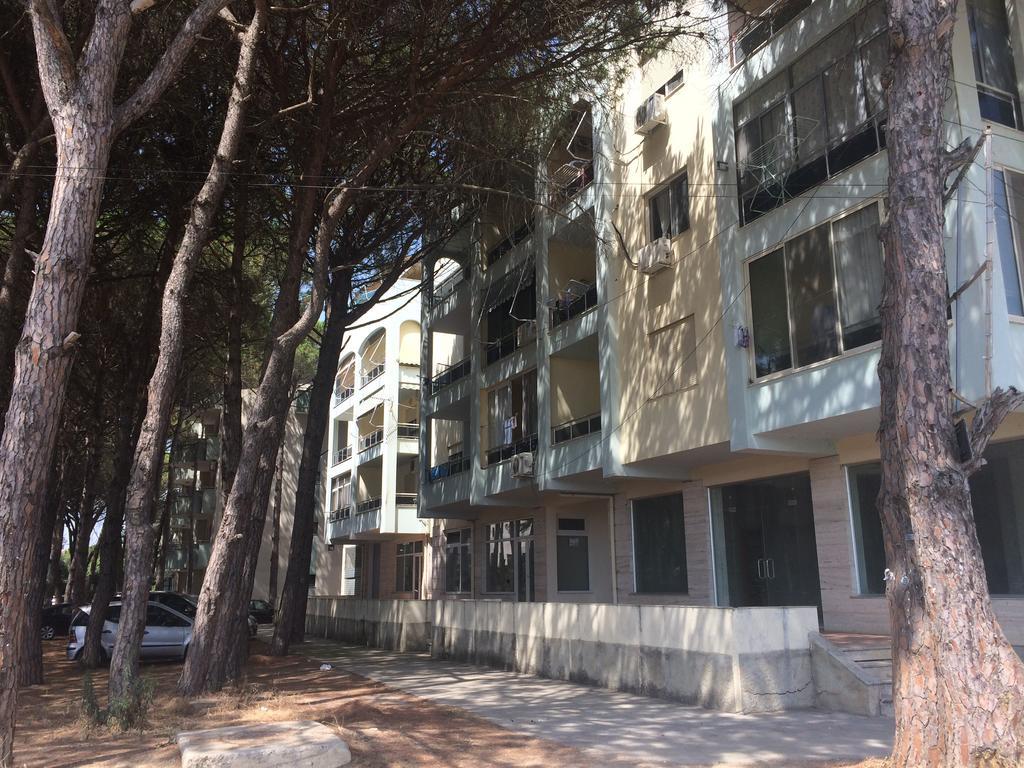 Arbi'S Pool View Apartment Golem  Εξωτερικό φωτογραφία