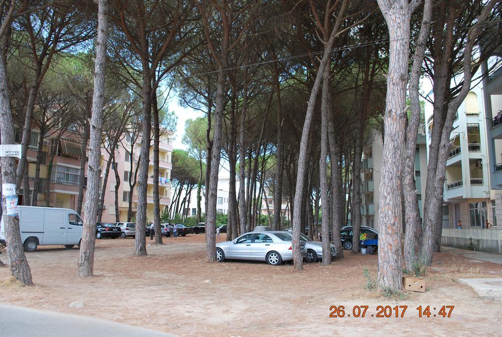 Arbi'S Pool View Apartment Golem  Εξωτερικό φωτογραφία
