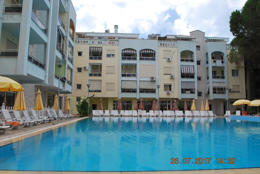 Arbi'S Pool View Apartment Golem  Εξωτερικό φωτογραφία
